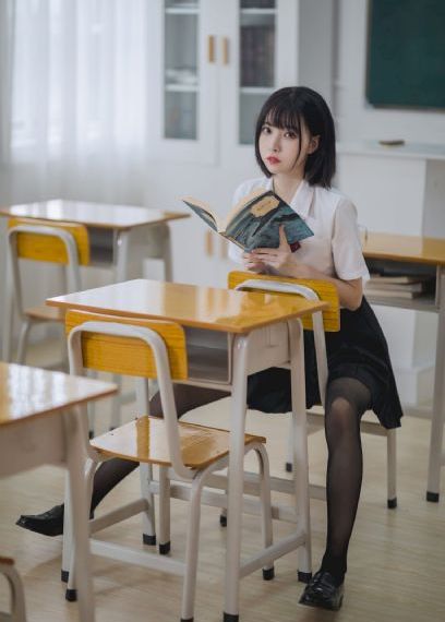 超碰在线观看完整版免费_完整版在线观看