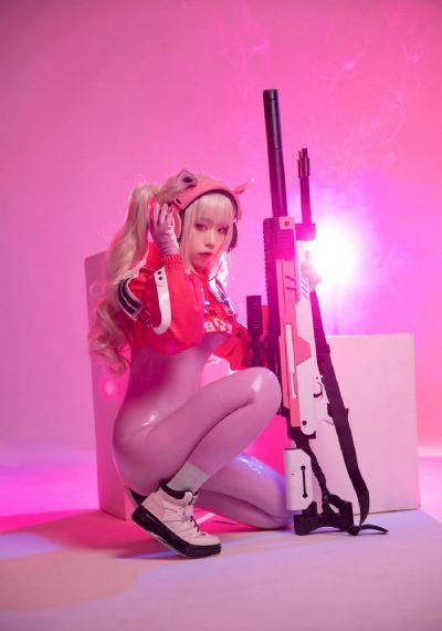 激情综合欧美_90集免费观看