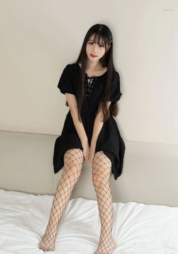 两男一女前后夹击啪啪_超清在线播放