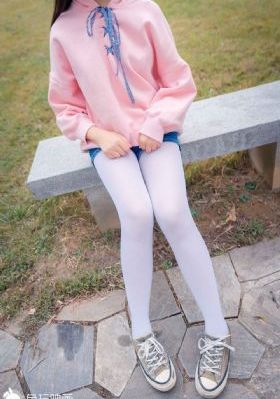 免费看床上夫妻生活片欧美aa_720免费观看