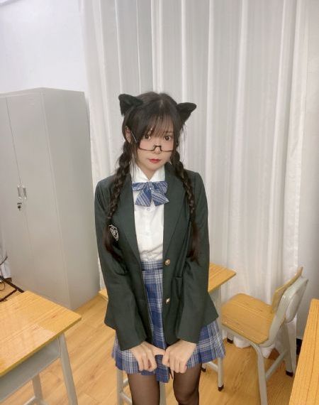 不卡无码av免费观看_BD韩语在线观看高清