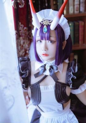 婷婷狠狠久久久一本精品_高清完整无删减高清视频播放