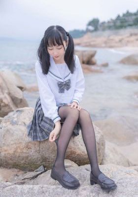 日本真人吃奶头A片免费_HD完整在线观看